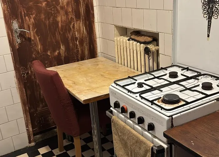 Central Artist Room - Victory Avenue Bucureşti, România