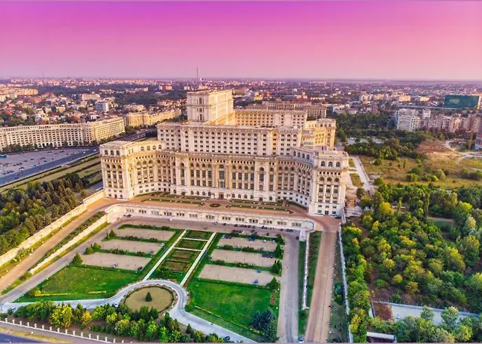 Garsoniera Lângă Palatul Parlamentului
