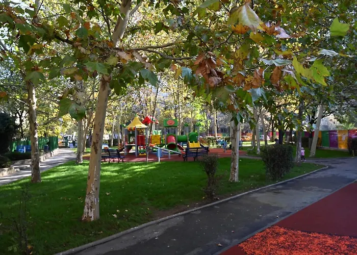 Nou Si Modern Lanaga Metrou