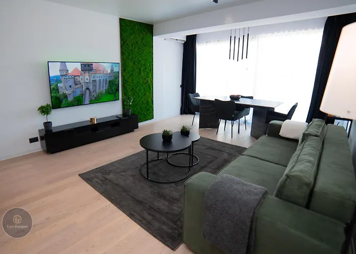 One-Bedroom With Balcony And Sofa Bed Near Pipera Metro