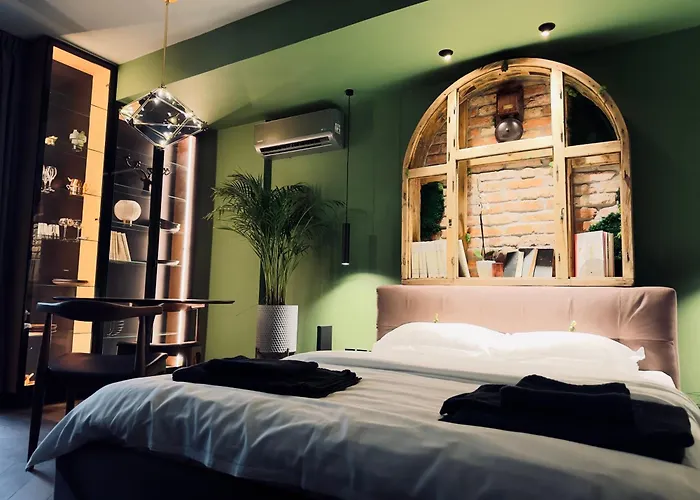 Little Nest - Artitude Apartments