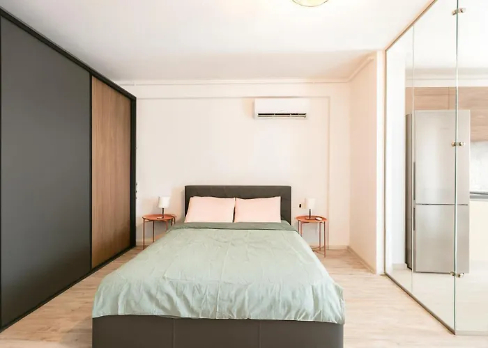 Central Riverside Studio 45 Plus Free Parking Bucureşti, România