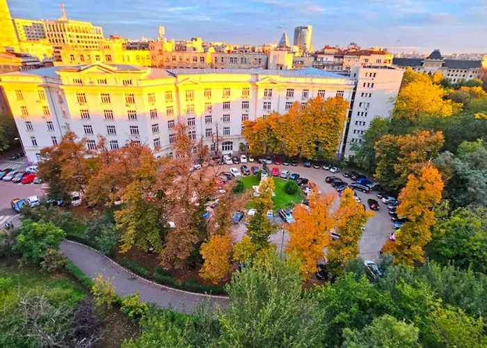 Attrait Studio L'Atelier Vert View And Terrace Bucharest, Romania