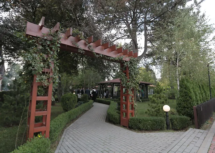 Hotel Baneasa Parc