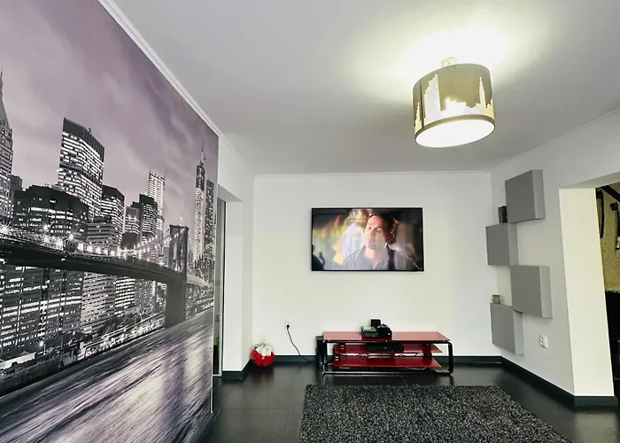 17 Apartment