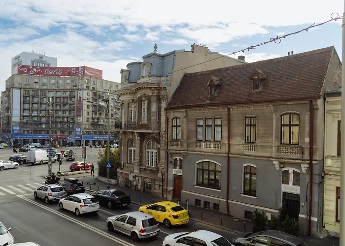 L'Heritage Collection Romana Apartments