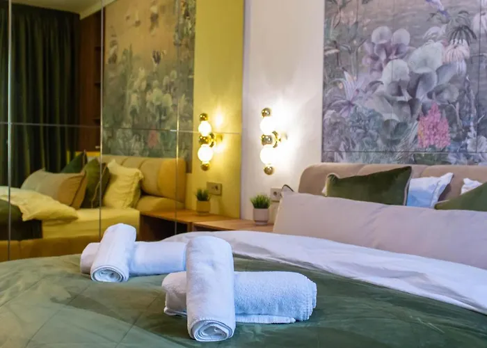 Royal Palace Luxury Suite By Sattal