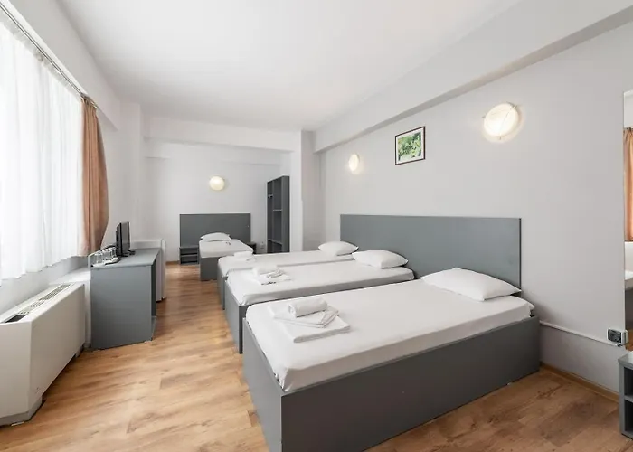 Elizeu Hotel