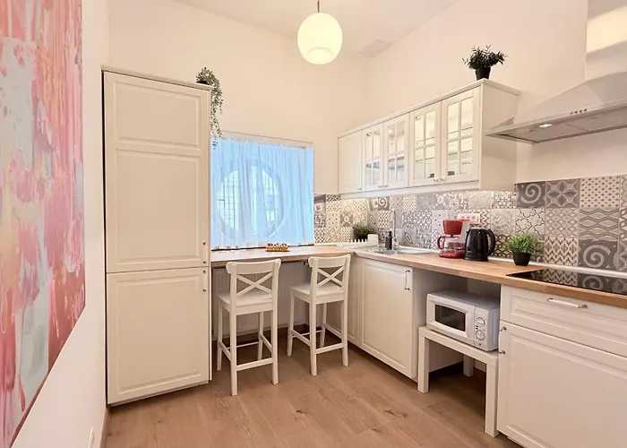 Best Location Old Town - New Studio Bucureşti, România