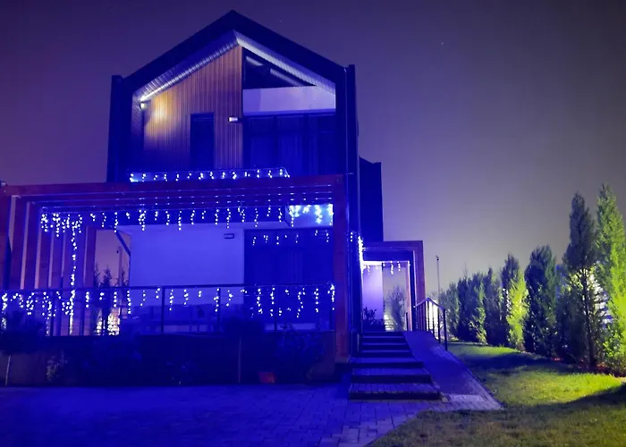 Agrey Frame Residence Villas