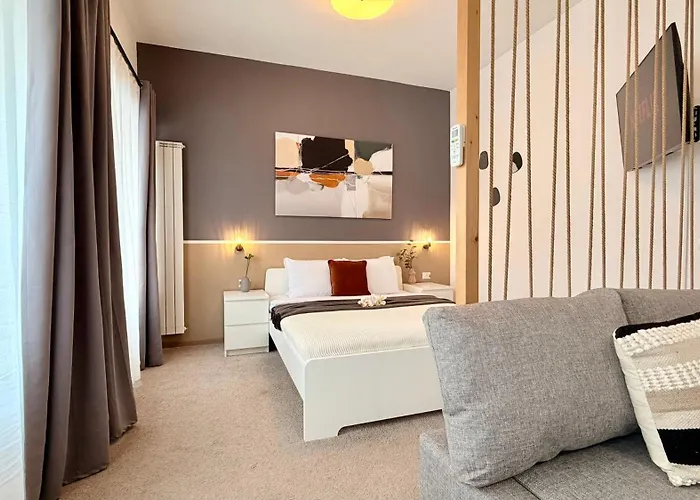 Best Location Old Town - New Studio Bucharest, Romania