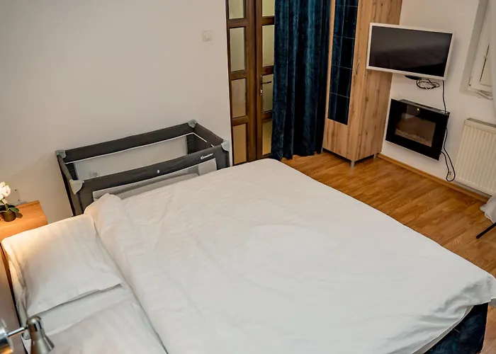 Center Walk Studios Bucureşti, România