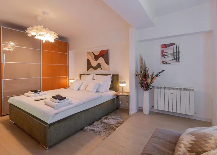 Elegant 2Br Apartment In Chic Area Bucureşti, România