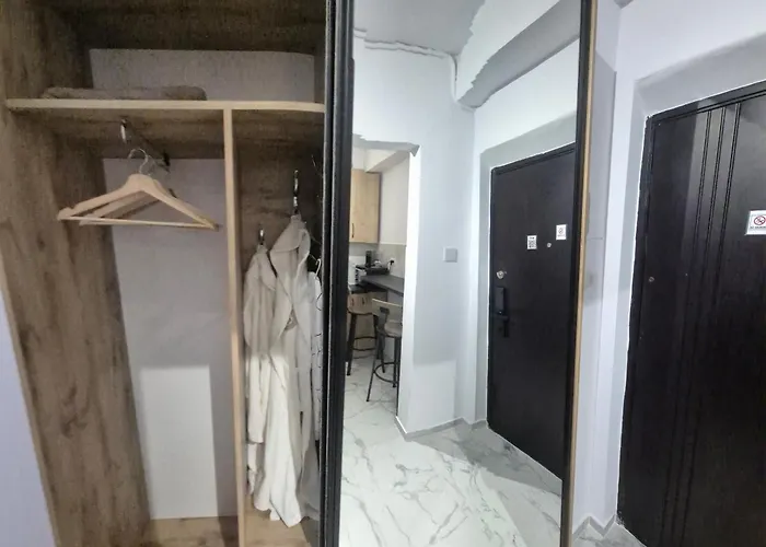 Apt43 Downtown