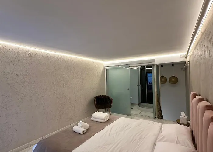 House4You - Blanari