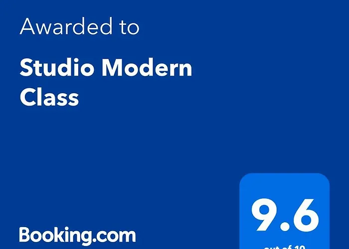 Studio Modern Class