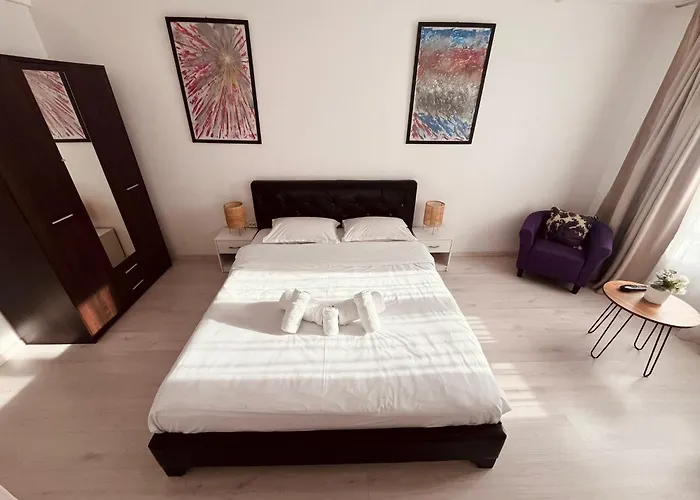 Chic Stay - Calea Victoriei - Bright & Cozy