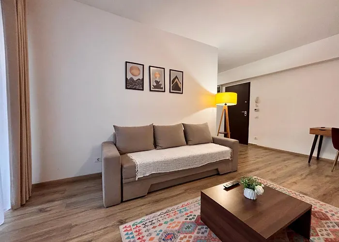 Bellagio - Cozy With Free Parking & Gym