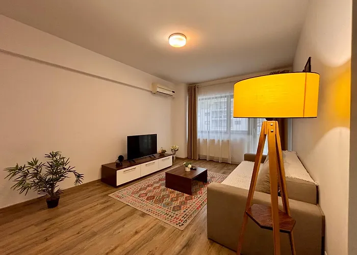 Bellagio - Cozy With Free Parking & Gym