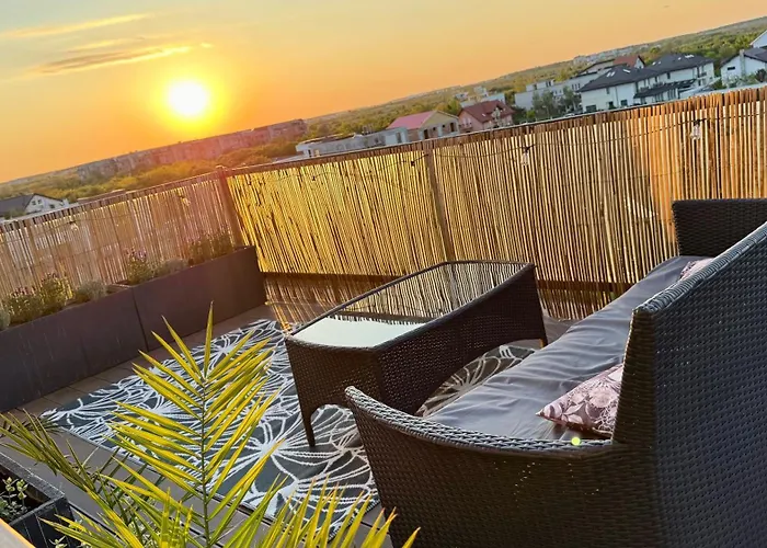 Zen Sunset Loft - Private Terrace - Forrest Views