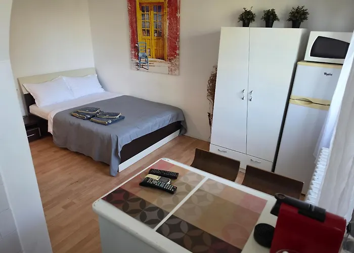 Mexonia Apartments
