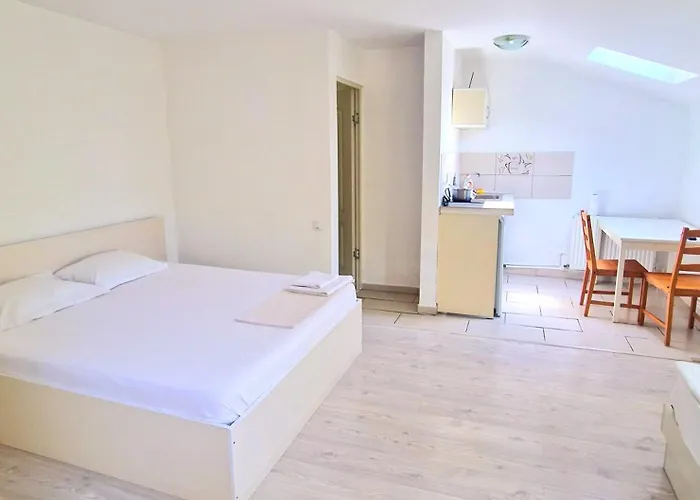 Titulescu Apartments