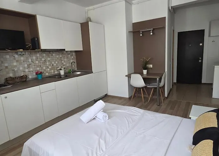 Grand Central Accommodation - Smardan