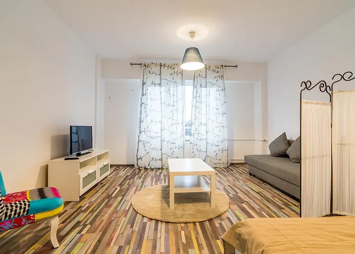 Urban Retreat Near Metro & Mega Mall
