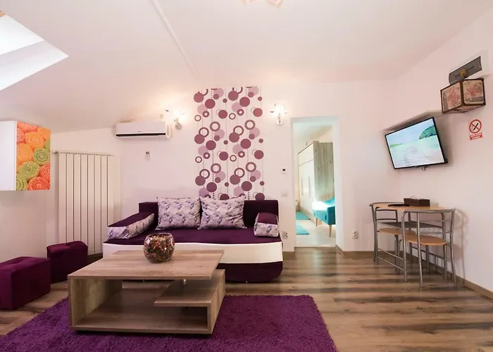 Queen Holiday Apartment Bucureşti, România